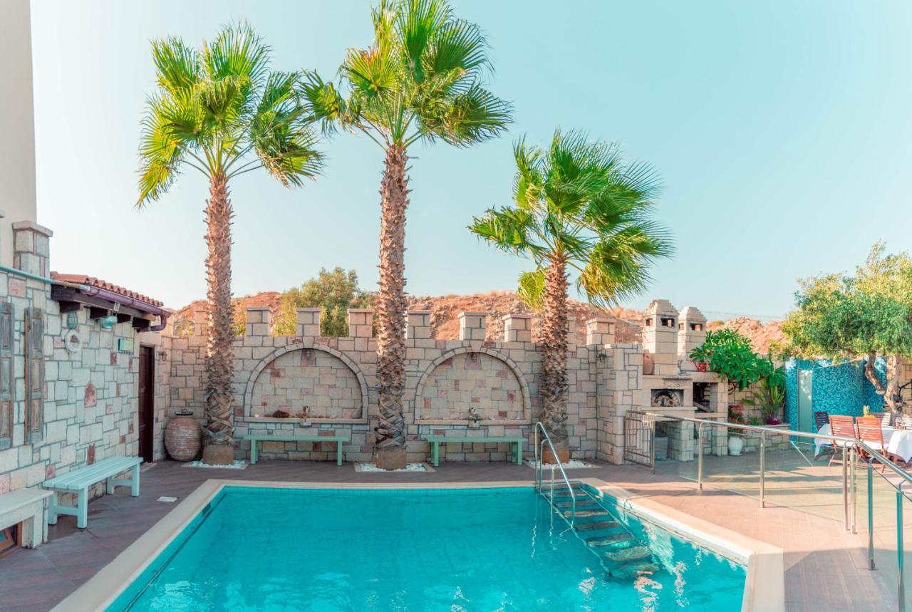 Luxury Villa Картерос Екстериор снимка